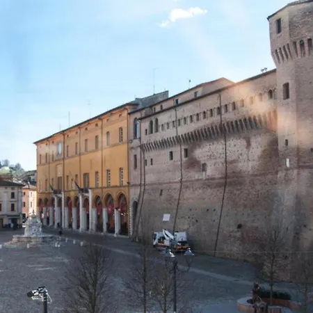 Cappello 2* チェゼーナ