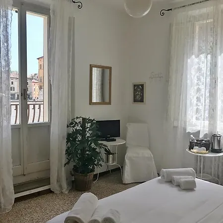 ホテル Cappello チェゼーナ